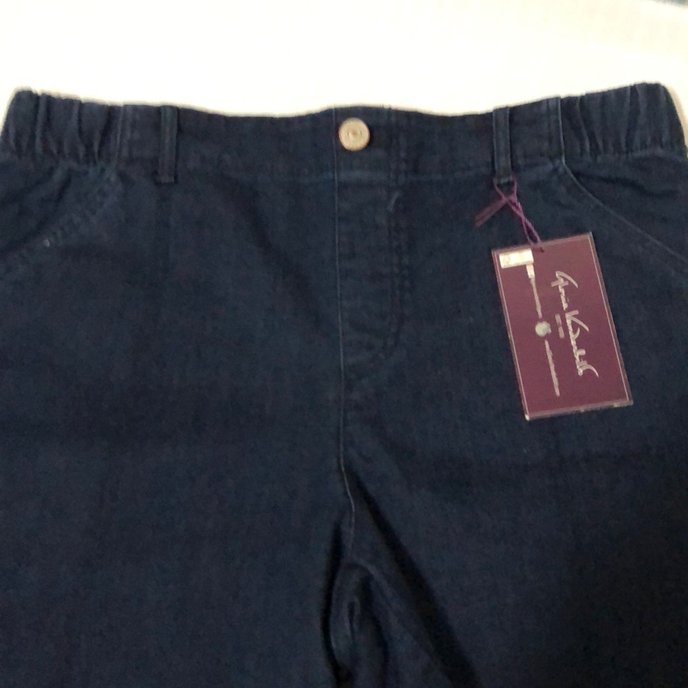 Gloria Vanderbilt Jean shorts